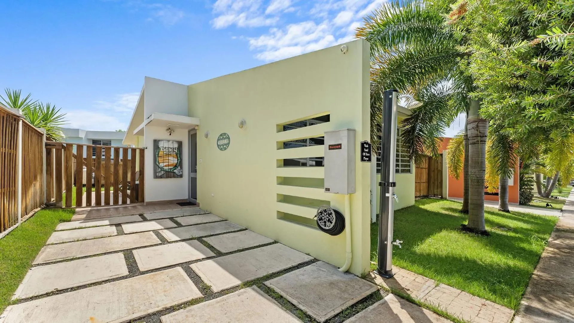Casa Isabel At Puerto Bahia Steps From The Beach Rincon 0*,  Porto Rico