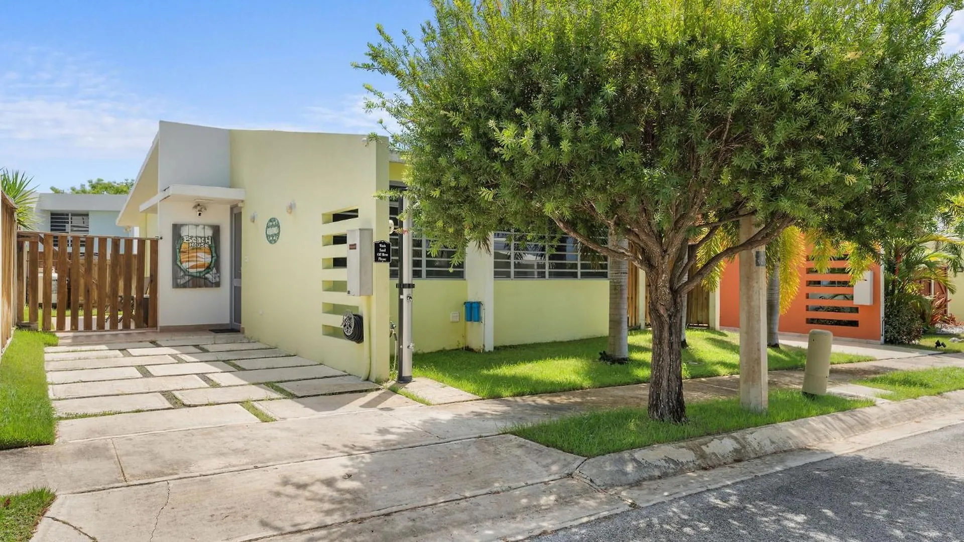 Casa Isabel At Puerto Bahia Steps From The Beach Rincon
